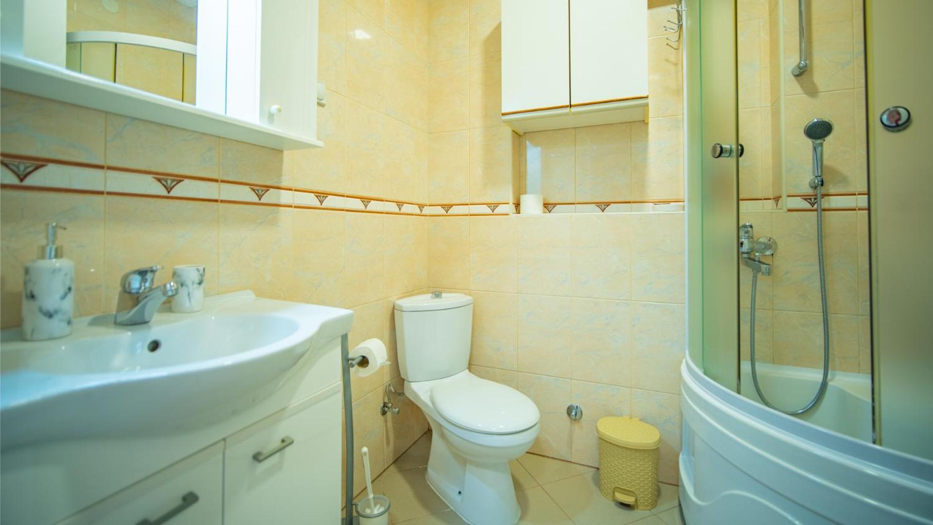 Apartmani Ana Tivat Extérieur photo